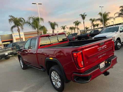 2023 GMC Sierra 2500 Denali