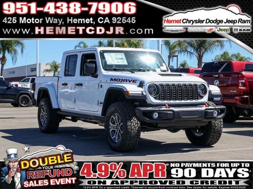 Bright White Clearcoat 2026 Jeep Gladiator Mojave