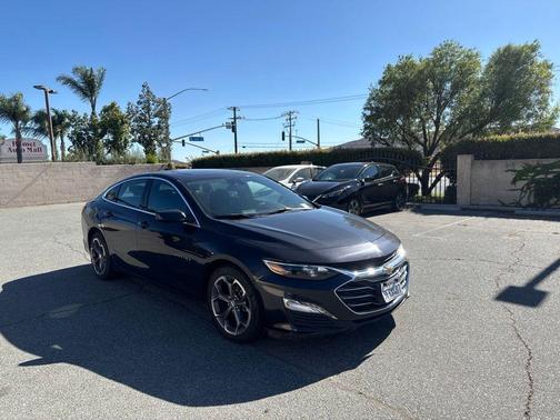 Dark Ash Metallic 2023 Chevrolet Malibu LT