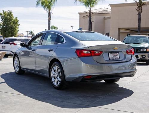 Sterling Gray Metallic 2024 Chevrolet Malibu LT
