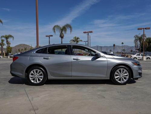 Sterling Gray Metallic 2024 Chevrolet Malibu LT