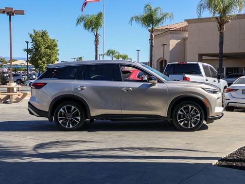 Warm Titanium 2023 INFINITI QX60 Luxe