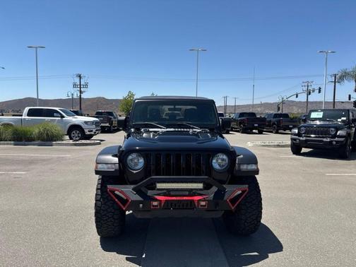 Black Clearcoat 2022 Jeep Gladiator Rubicon