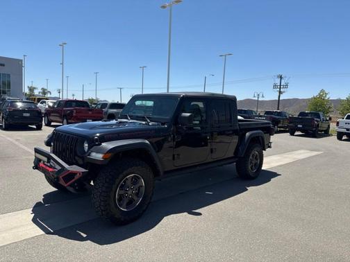 Black Clearcoat 2022 Jeep Gladiator Rubicon