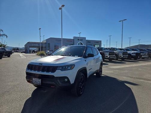 2023 Jeep Compass Trailhawk