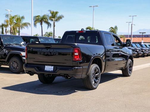 Diamond Black 2026 RAM 1500 Big Horn/Lone Star