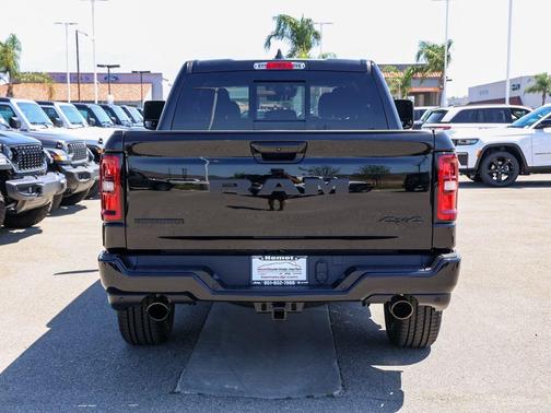 Diamond Black 2026 RAM 1500 Big Horn/Lone Star