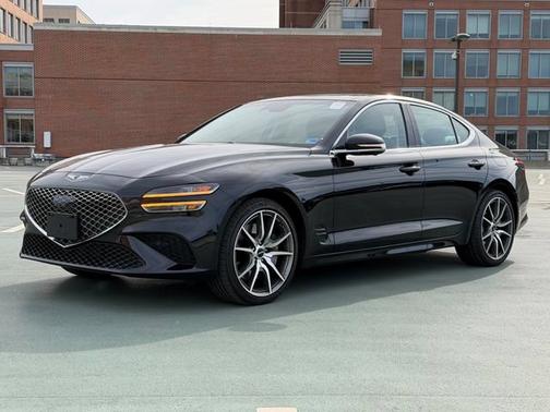 Vik Black 2026 Genesis G70 2.5T Prestige