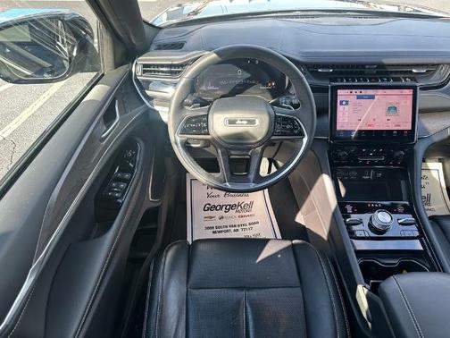 2023 Jeep Grand Cherokee OVERLAND