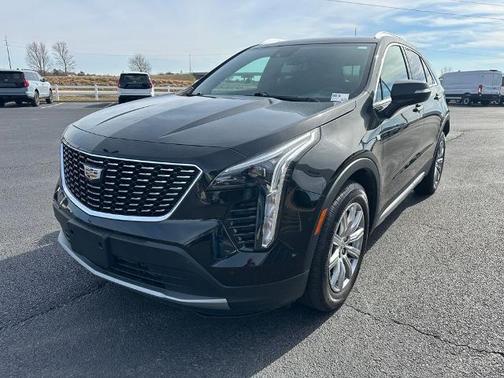 2022 Cadillac XT4 PREMIUM LUXURY
