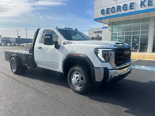 Summit White 2024 GMC Sierra 3500 PRO