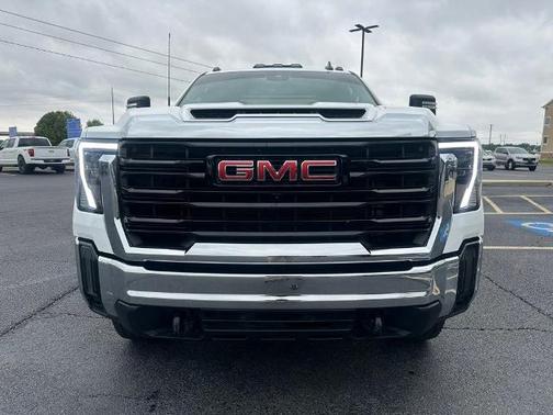 Summit White 2024 GMC Sierra 3500 PRO