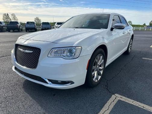 2019 Chrysler 300 LIMITED