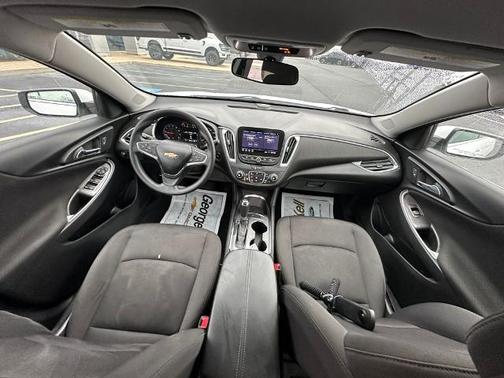 2020 Chevrolet Malibu LT W/1LT