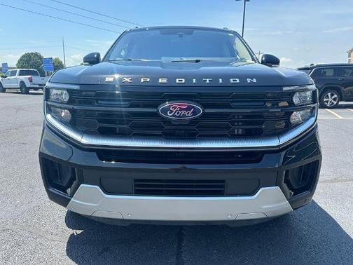 AGATE BLACK METALLIC 2025 Ford Expedition PLATINUM