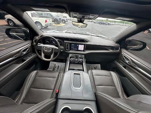 Onyx Black 2021 GMC Yukon DENALI