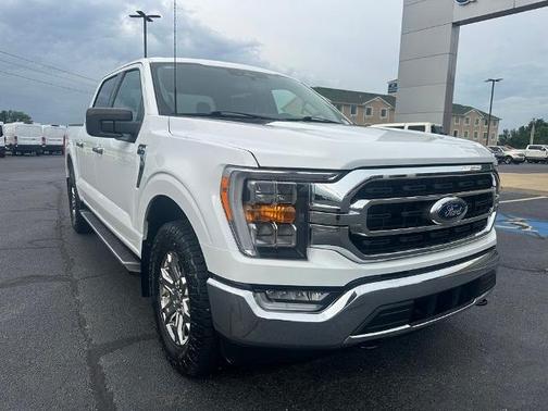 OXFORD WHITE 2023 Ford F-150 XLT