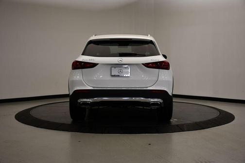 2026 Mercedes-Benz GLA 250 4MATIC