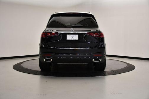 2026 Mercedes-Benz GLS 580 4MATIC