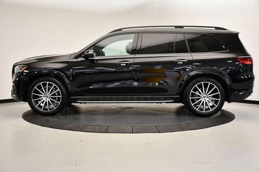2026 Mercedes-Benz GLS 580 4MATIC