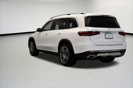 Polar White 2026 Mercedes-Benz GLS 450