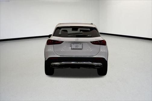 2026 Mercedes-Benz GLA 250 4MATIC