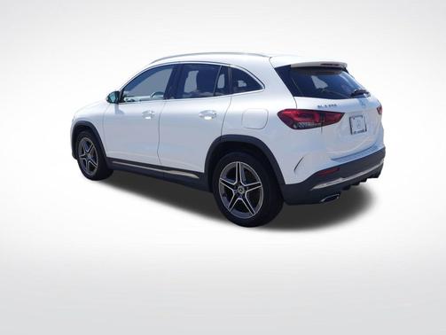 Polar White 2023 Mercedes-Benz GLA 250