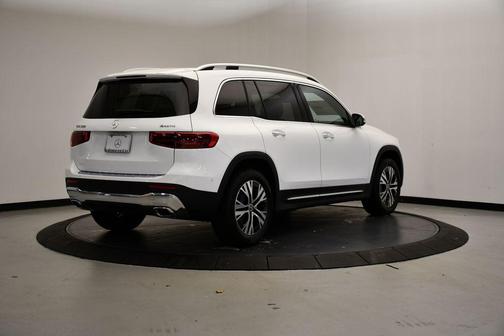 2026 Mercedes-Benz GLB 250 4MATIC