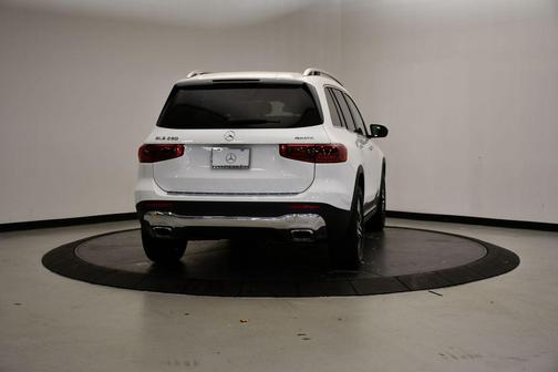 2026 Mercedes-Benz GLB 250 4MATIC