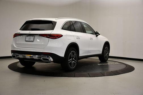 2026 Mercedes-Benz GLC 300 4MATIC