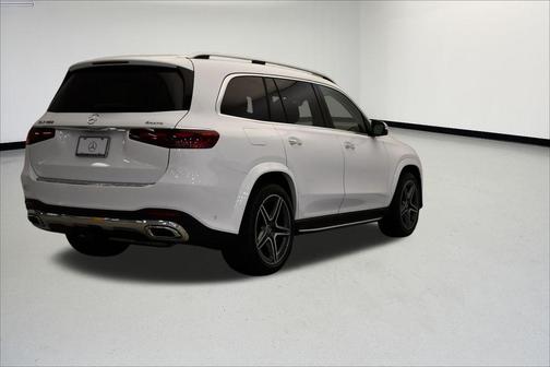 2026 Mercedes-Benz GLS 450 4MATIC