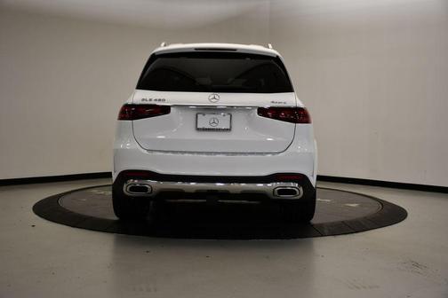 2026 Mercedes-Benz GLS 450 4MATIC