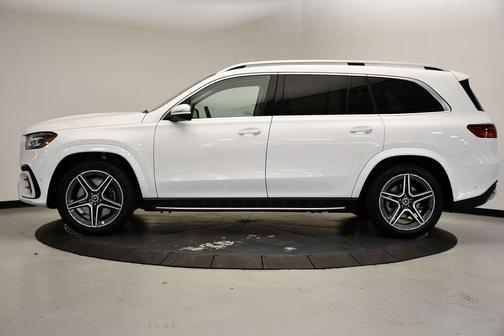 2026 Mercedes-Benz GLS 450 4MATIC