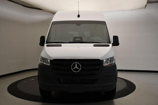 2025 Mercedes-Benz Sprinter 2500 Cargo 144 WB