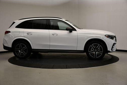 2025 Mercedes-Benz GLC 300 4MATIC
