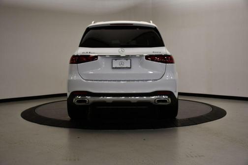 2026 Mercedes-Benz GLS 580 4MATIC