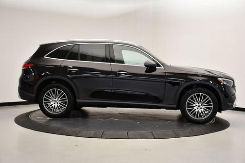 2024 Mercedes-Benz GLC 300 4MATIC