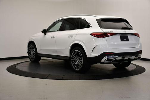 2025 Mercedes-Benz GLC 300 4MATIC