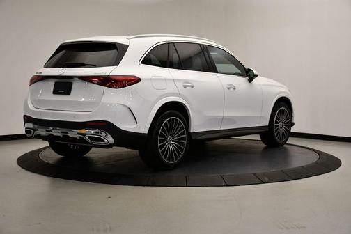 2025 Mercedes-Benz GLC 300 4MATIC