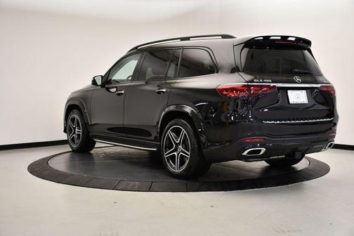 2026 Mercedes-Benz GLS 450 4MATIC