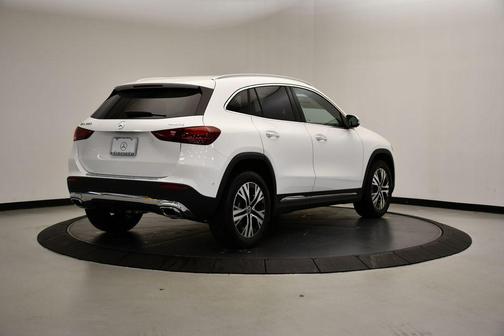 2026 Mercedes-Benz GLA 250 4MATIC