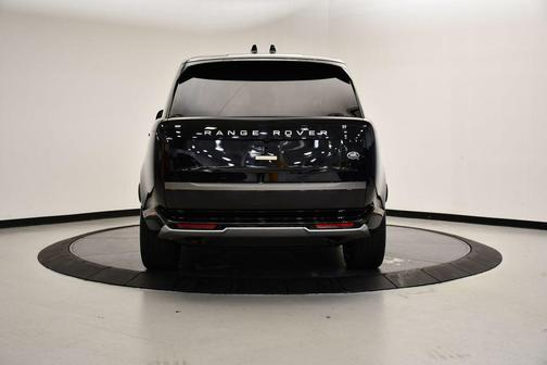 2023 Land Rover Range Rover P400 SE
