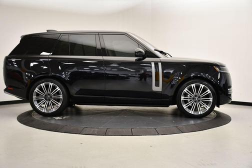 2023 Land Rover Range Rover P400 SE