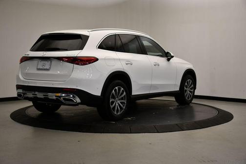 2026 Mercedes-Benz GLC 300 4MATIC
