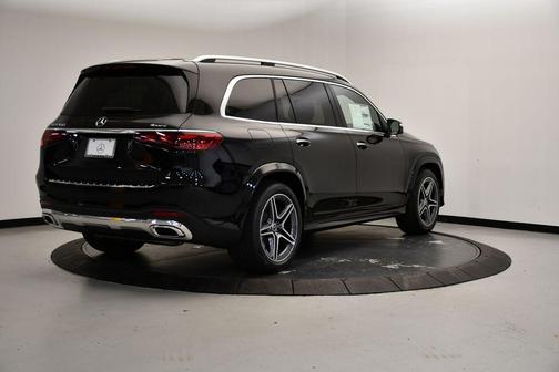 2026 Mercedes-Benz GLS 450 4MATIC