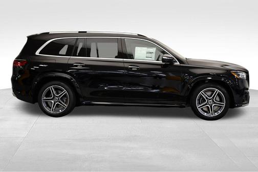 2026 Mercedes-Benz GLS 450 4MATIC