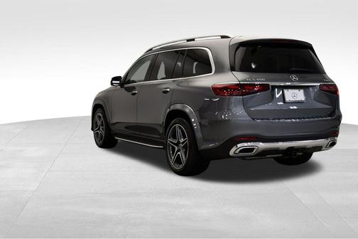 2026 Mercedes-Benz GLS 450 4MATIC