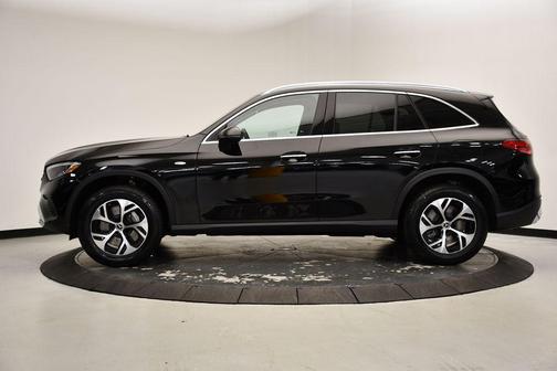 2025 Mercedes-Benz GLC 350e Base