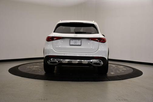 2025 Mercedes-Benz GLC 350e Base