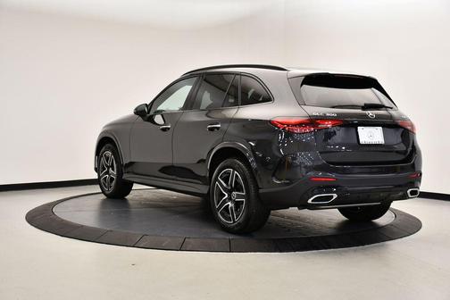 2025 Mercedes-Benz GLC 300 4MATIC